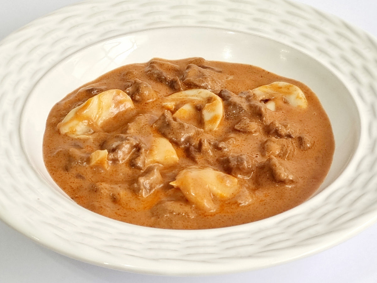 FAMÍLIA - PRATO PRINCIPAL - Strogonoff de Carne 400g